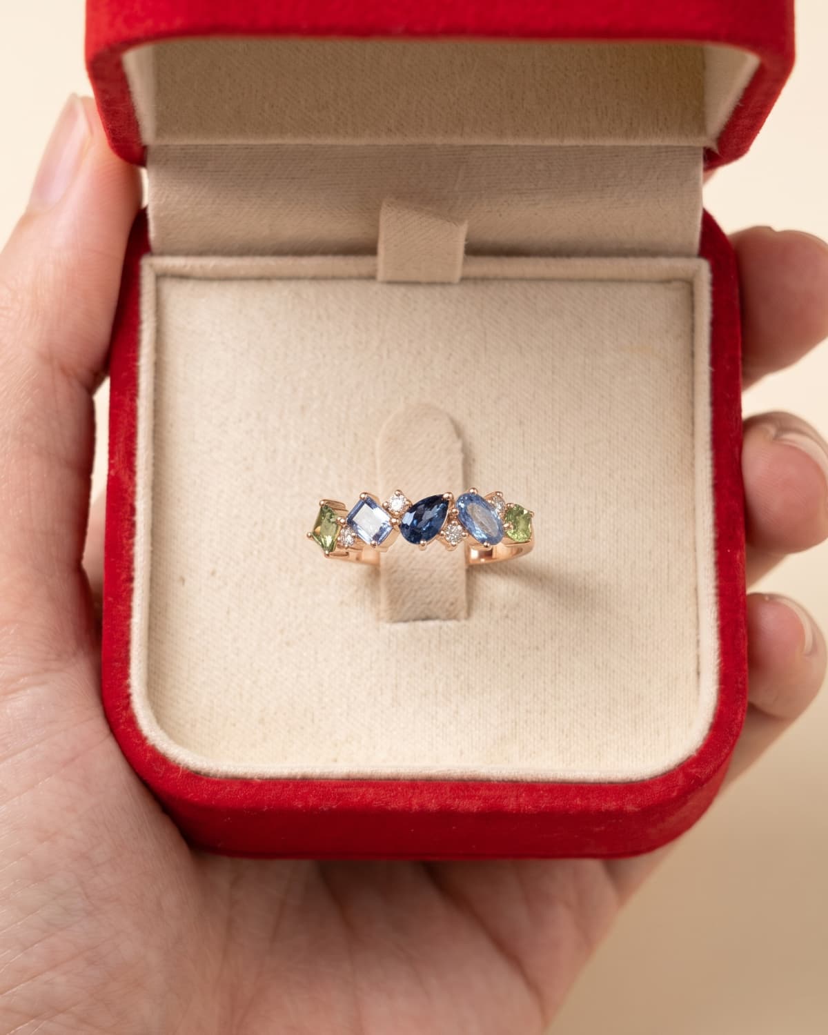 Eternity Bazi mixed cut ring 4
